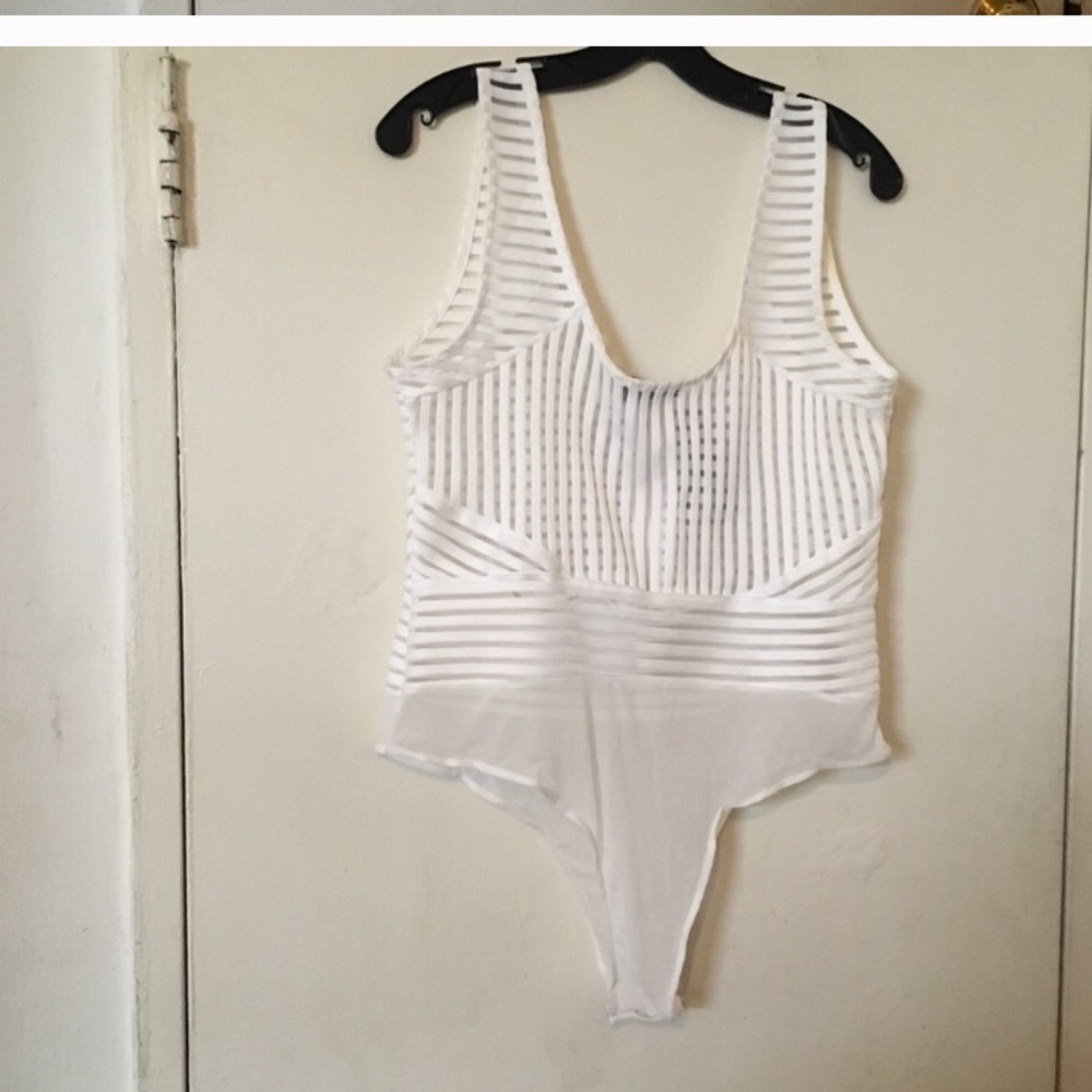 White mesh rib bodysuit size XL - Picture 4 of 9